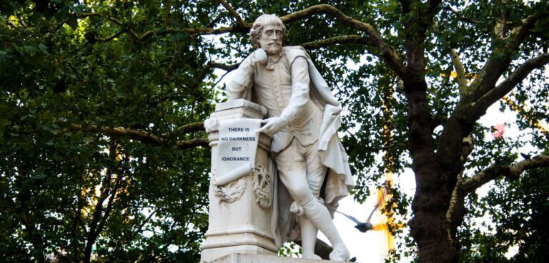 Statue of William Shakespeare in London's Leicester Square
